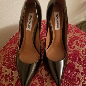 COPY - Black stiletto Steve Madden Pumps